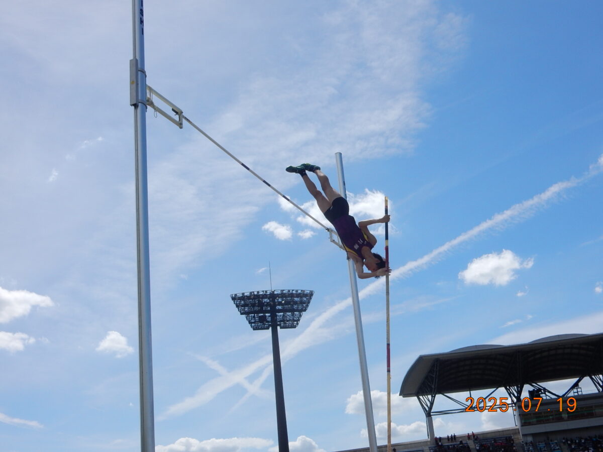 片柳棒高跳クラブの復興にご協力を！